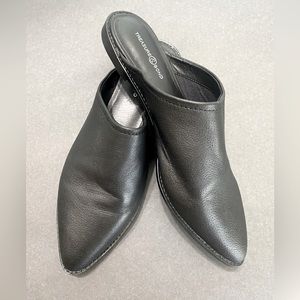 Treasure & Bond Mules ✨🖤